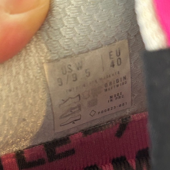 Amazon.com | MUNICIPAL Women Municipal Origin M.OG Black and Pink Athletic Sneakers